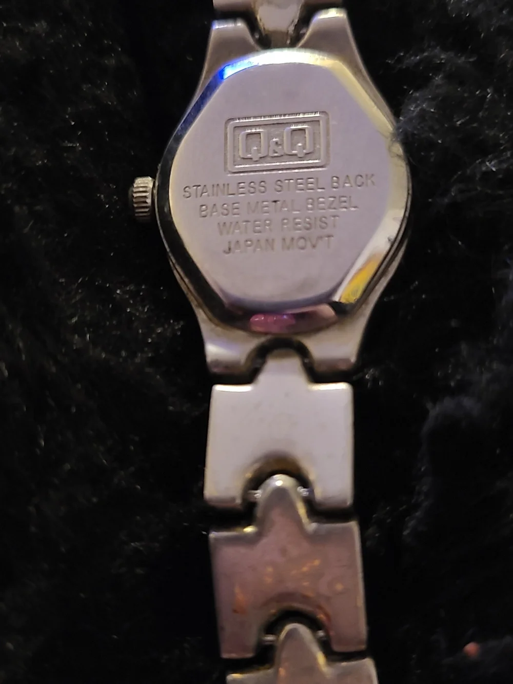 Vintage Q&Q quartz Women's two-tone Chic watch Fashion Accessory